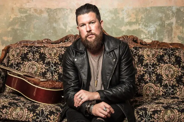 Zach Williams, for KING & COUNTRY Lead GMA Dove Awards Nominations With
