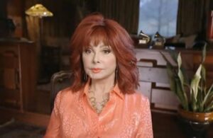Naomi Judd Gives an Update on Daughter Ashley Judd After Serious Leg