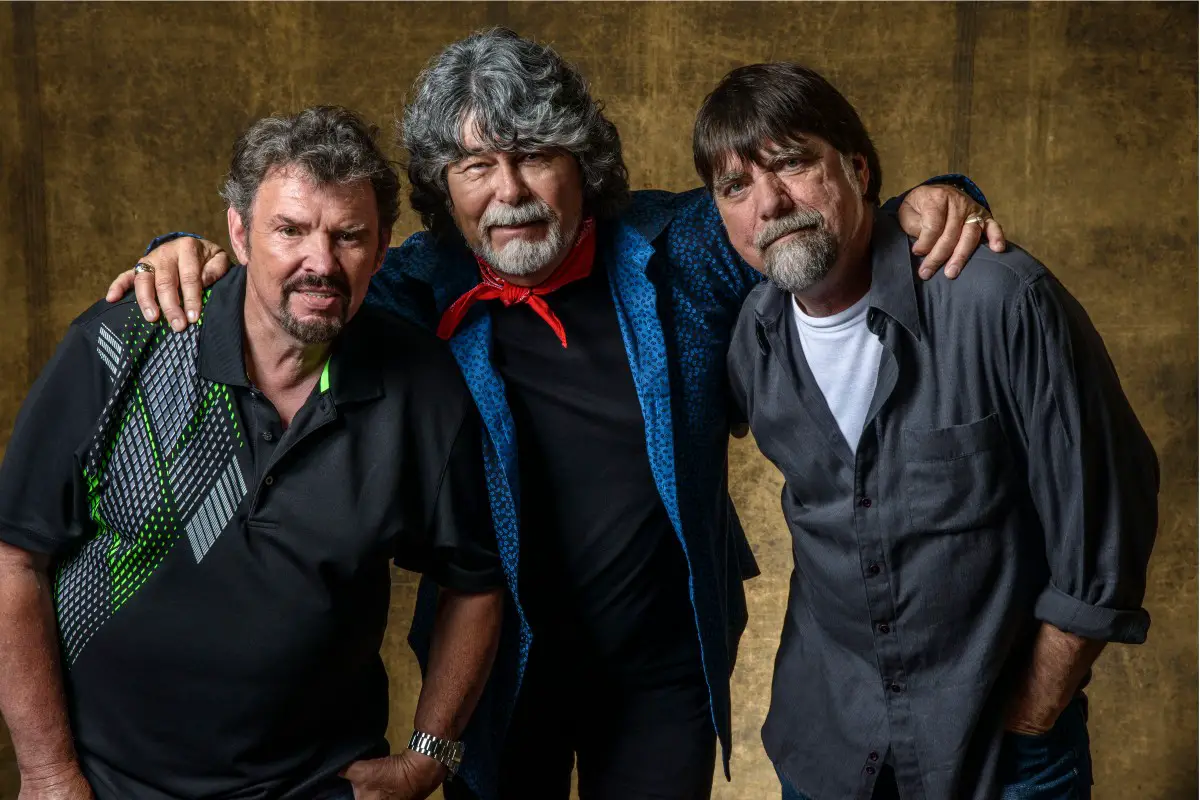 Alabama Receives Prestigious Pinnacle Award During CMA Fest