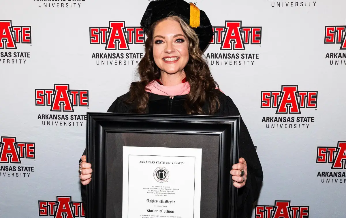 Ashley McBryde Receives Honorary Doctorate of Music From Arkansas State University