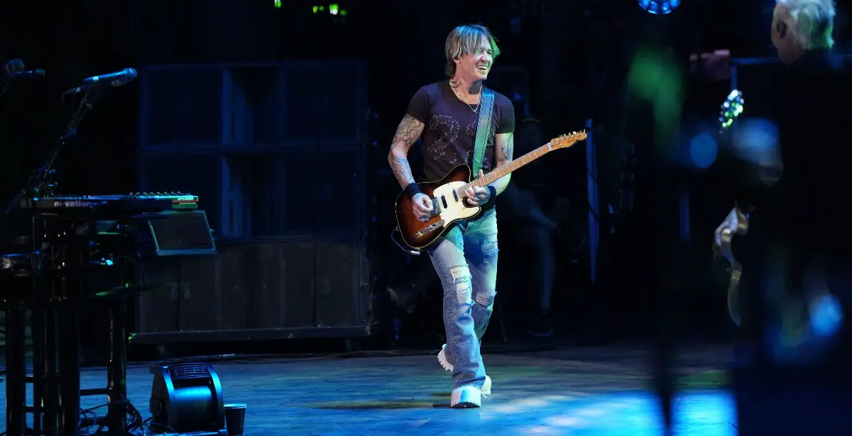 Keith Urban Reveals How He Is Choosing the Songs On His High and Alive World Tour