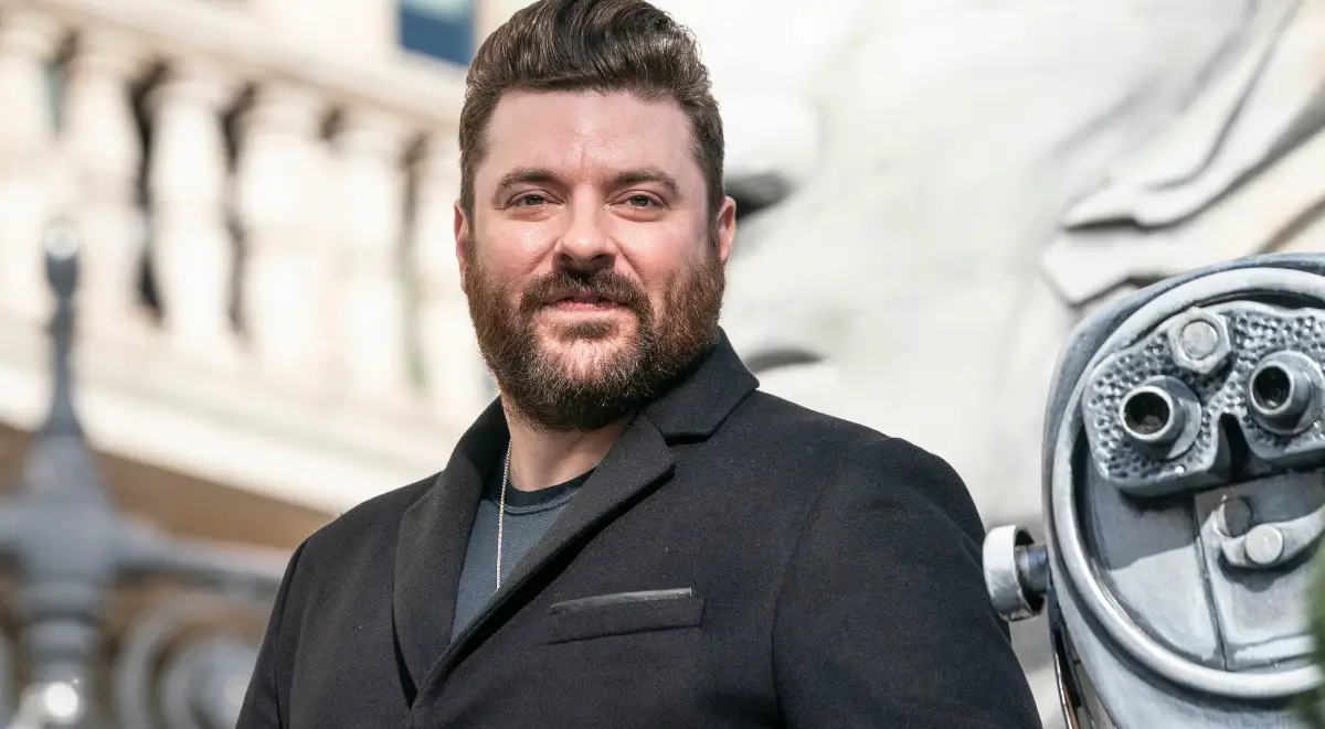 Chris Young to Headline Island Hopper Songwriter Fest