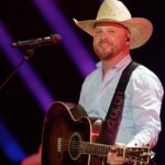 Cody Johnson Recalls Finding Out His Wife Was Pregnant: 'I Was Crying'