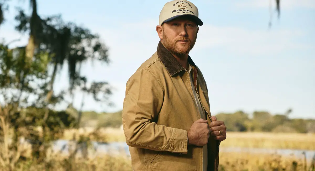 Cole Swindell's Life Changes Lead to 'Spanish Moss': 'I'm Proud of It'