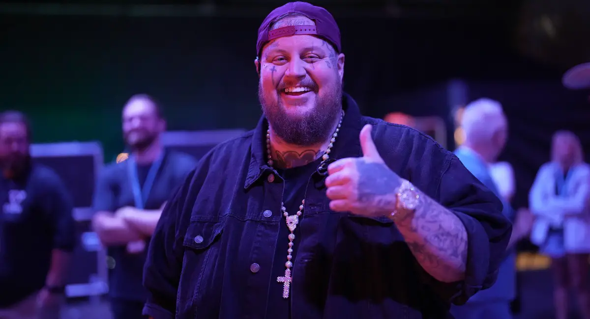 Jelly Roll Vows to Not Play in Nashville Until 2027, Asks Fans For Help