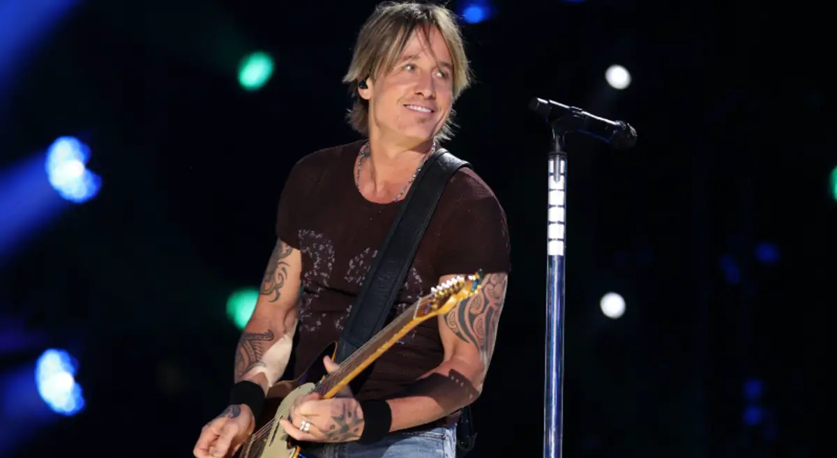 Keith Urban Praises His 'Amazing' New Band, After Replacing Several Members