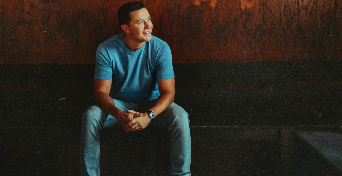 Scotty McCreery Teases 'Swim Up Bar' From 'Scooter & Friends' [WATCH]
