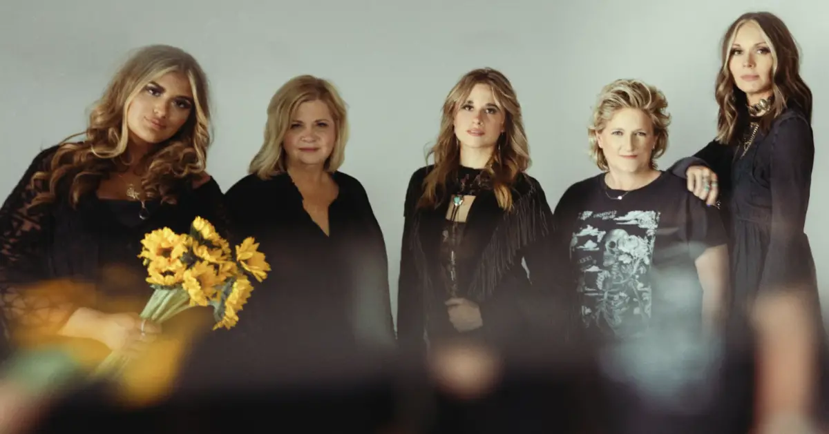 Sister Sadie Lets '90s Country Influence Magical New 'All Will Be Well' Album [EXCLUSIVE]