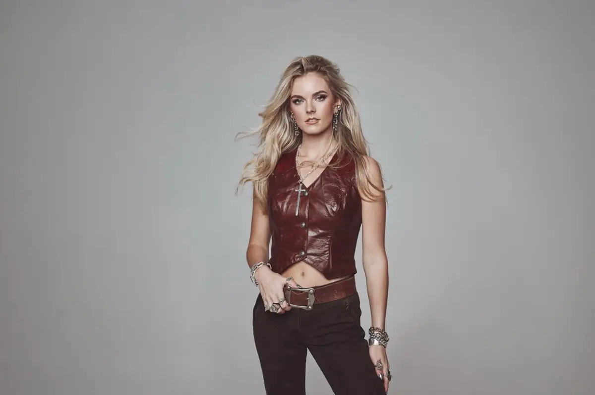 Karley Scott Collins Talks Personal New Album, 'Flight Risk' [EXCLUSIVE]
