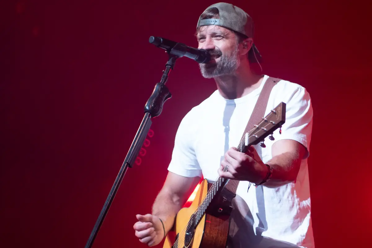 Walker Hayes Celebrates New Career Milestone During Grand Ole Opry Debut