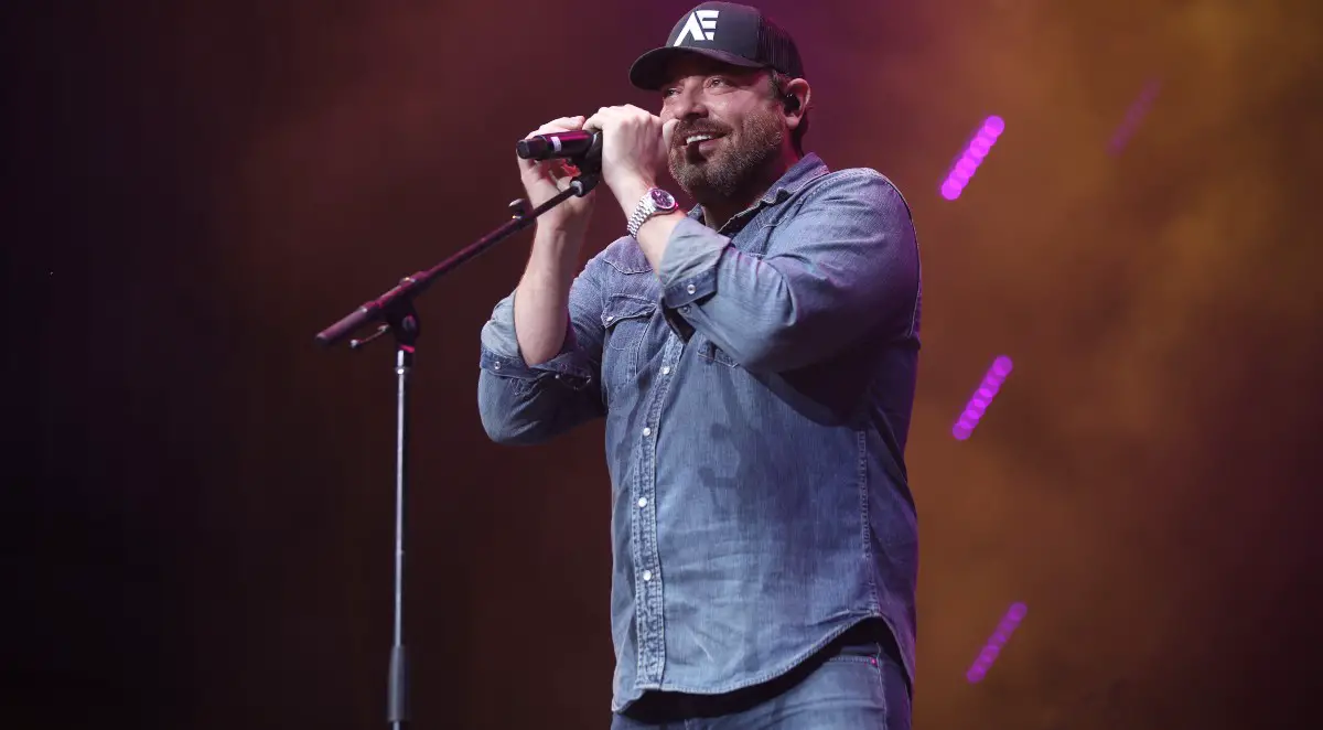 Chris Young Praises His Fans Ahead of Releasing 'I Didn't Come Here To Leave'