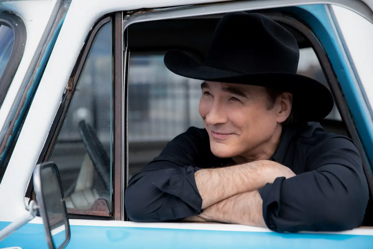 Clint Black to Receive Prestigious Songwriting Award