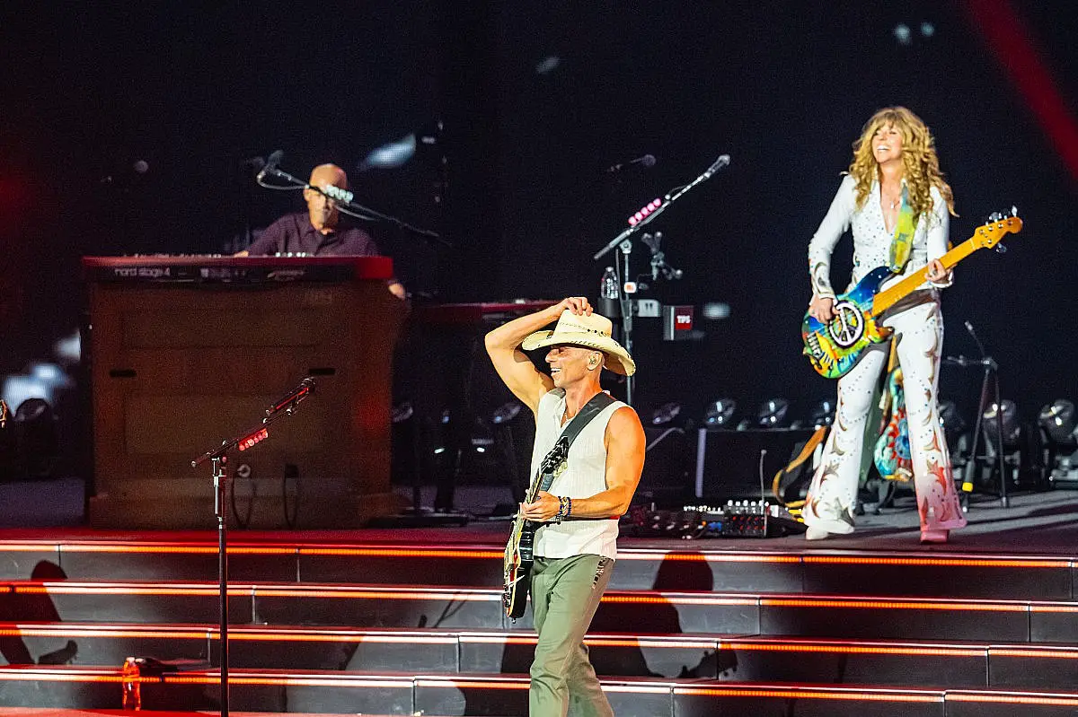 Kenny Chesney Hints at Big Changes for 2026 Las Vegas Residency