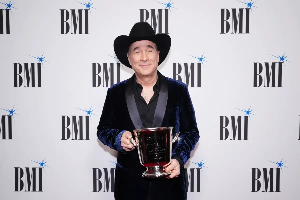 Clint Black Honored With the BMI Icon Award