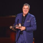 2025 CMA Awards: Vince Gill Receives the Willie Nelson Lifetime Achievement Award