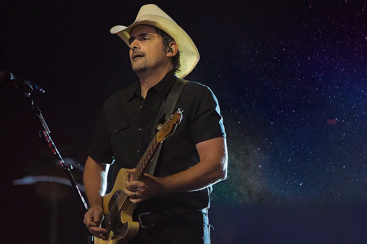 Brad Paisley Loves Christmas Albums For One Reason