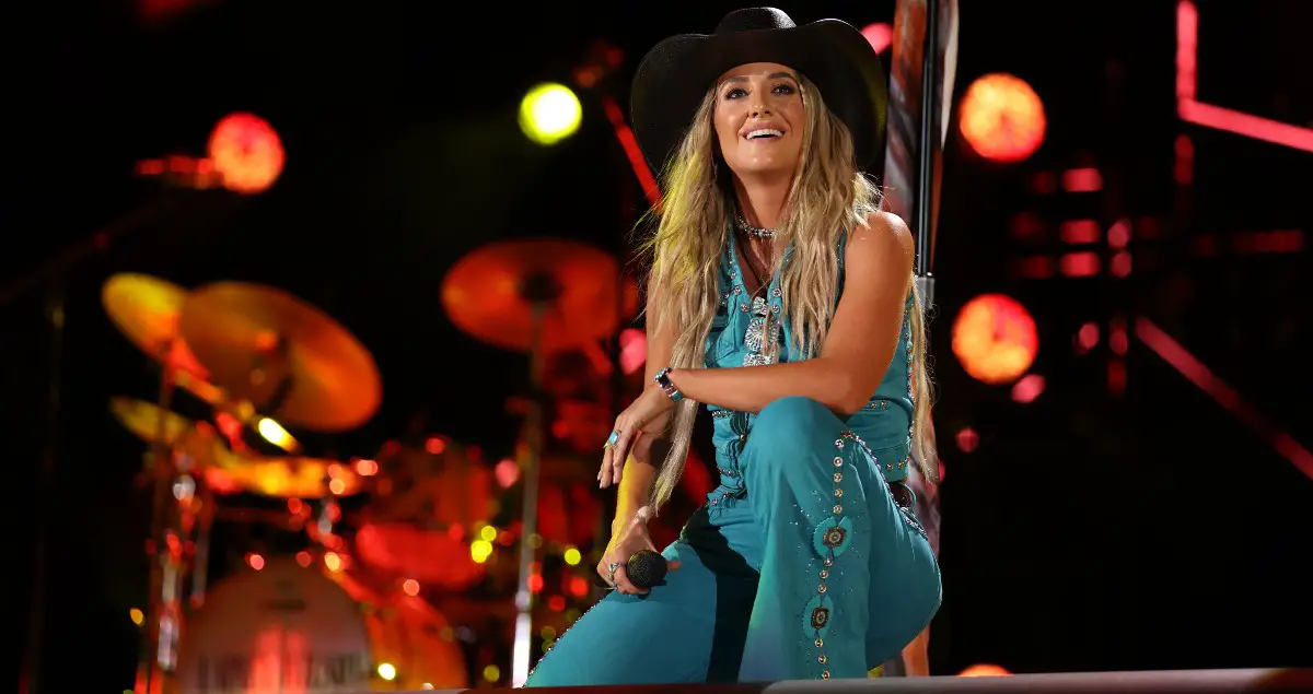 Lainey Wilson Shares Emotional Message of Gratitude: 'I Am So Humbled'