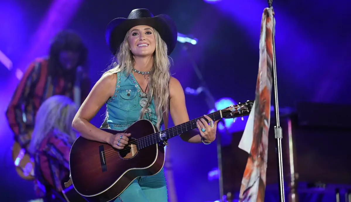 Lainey Wilson Gives An Update On Her Next Album, After 'Whirlwind Deluxe'