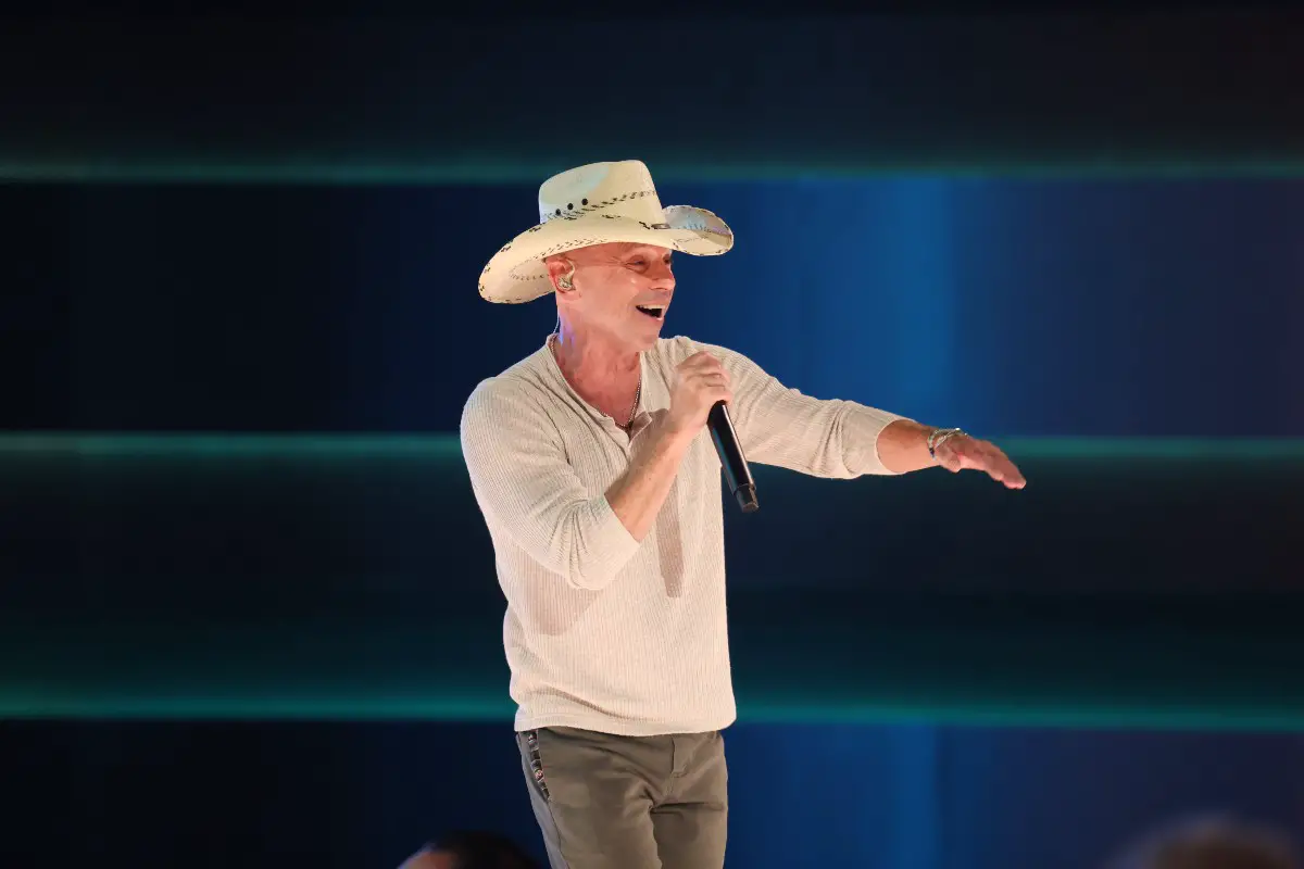 Kenny Chesney Extends Las Vegas Residency Into July