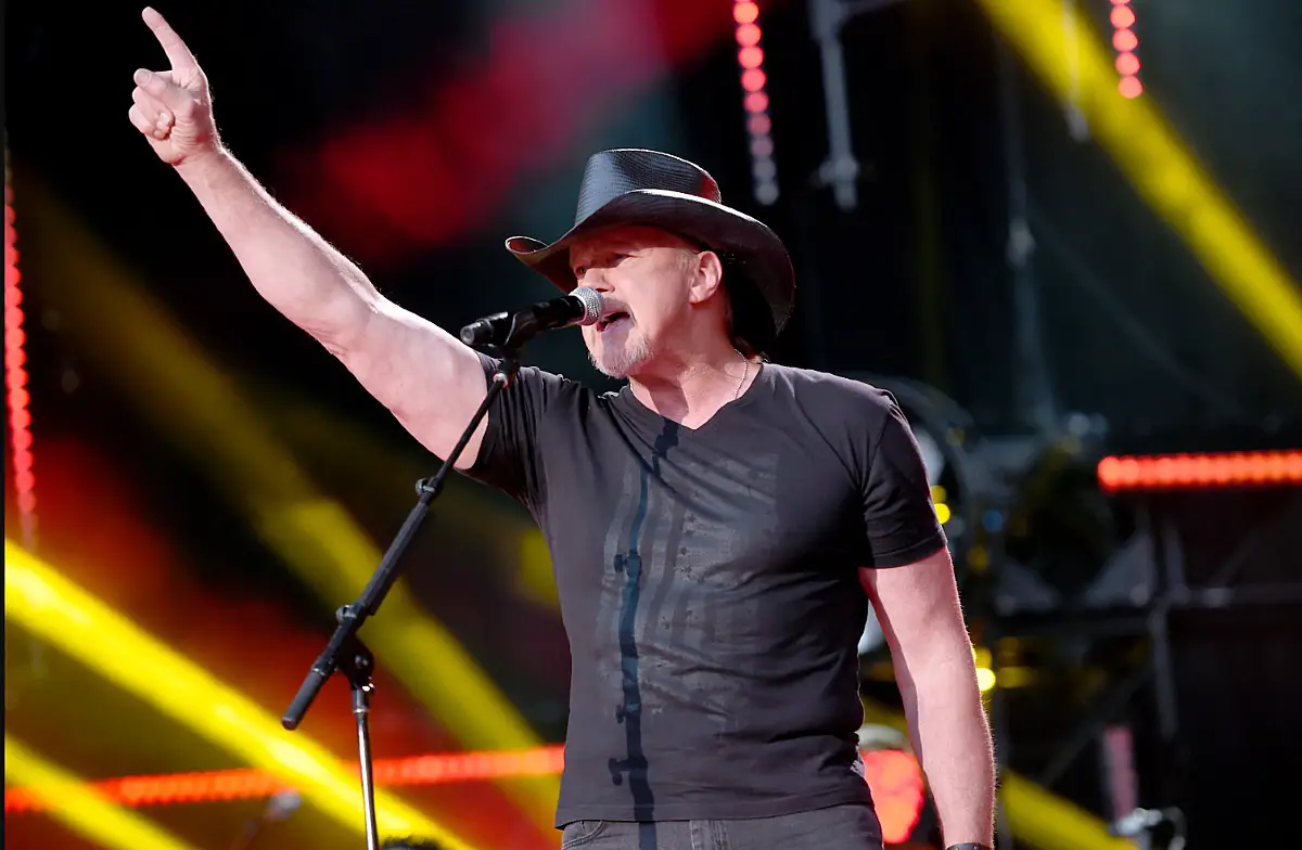 Trace Adkins Hints at Retirement After 2026
