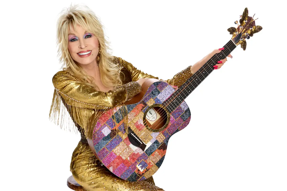 Dolly Parton Channeled "We Are The World" for "Light of a Clear Blue Morning"