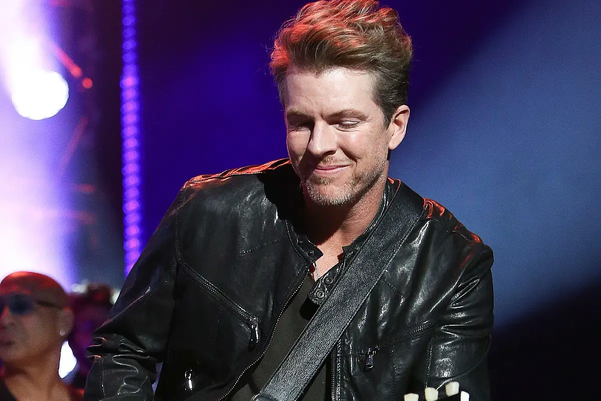 Rascal Flatts' Joe Don Rooney Has a 'Thankful, Grateful Heart' Has Tour Wraps Up