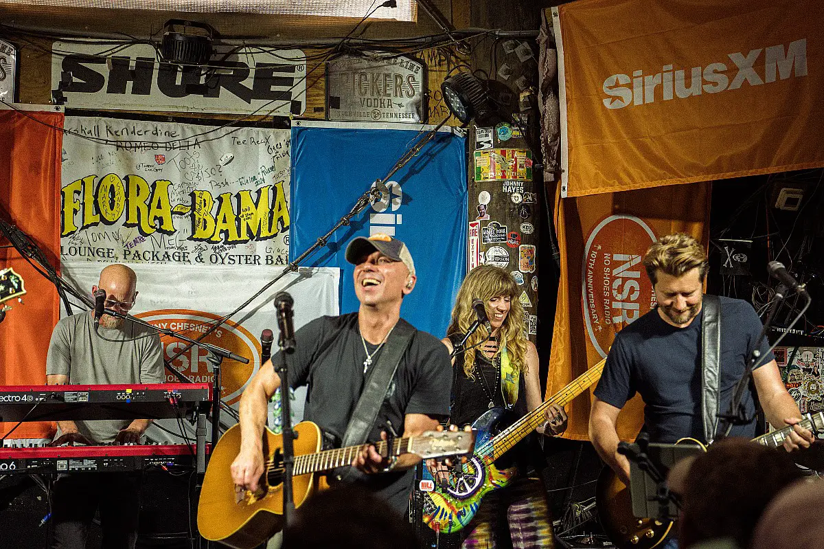 Kenny Chesney Celebrates 10 Years Of His SiriusXM No Shoes Radio Channel