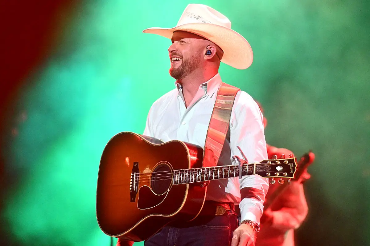 Cody Johnson Celebrates 'Momentous Occasions' During 2026 Headlining Tour