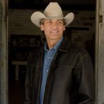 Wade Hayes Drops New Version of 'I'm Still Dancin' With You' [LISTEN]