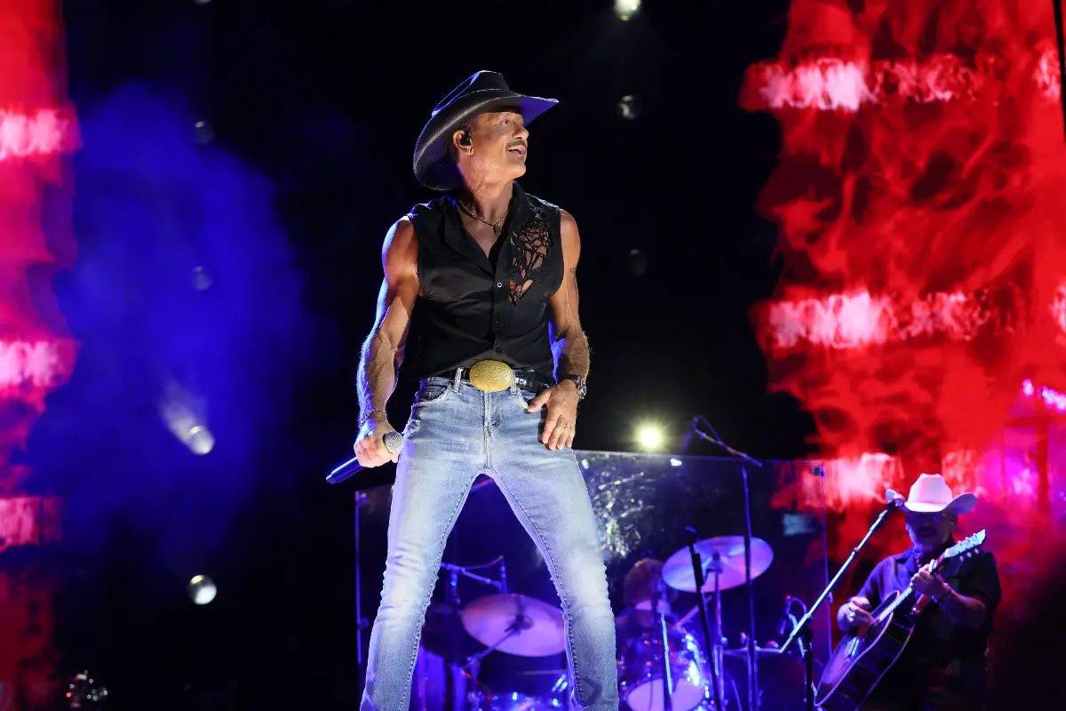 Tim McGraw On Kicking Off His Pawn Shop Guitar Tour: 'It Just Felt Like the Right Time'