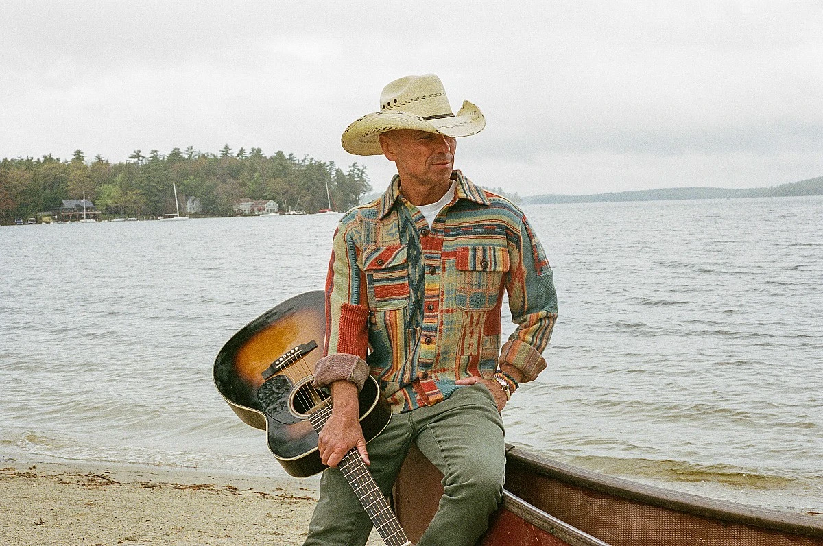 Kenny Chesney Shares the Story Behind 'Burn My Boat' From 'Silver Sands Marina'