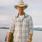 Kenny Chesney Talks New 'Silver Sands Marina' Album: 'There Wasn't a Master Plan'