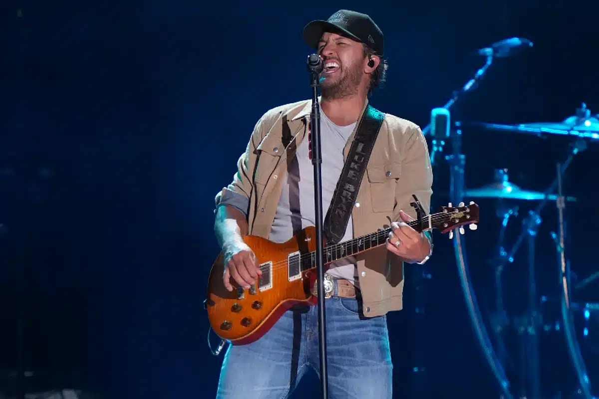 Luke Bryan Releases 'Signs,' His 9th Studio Album